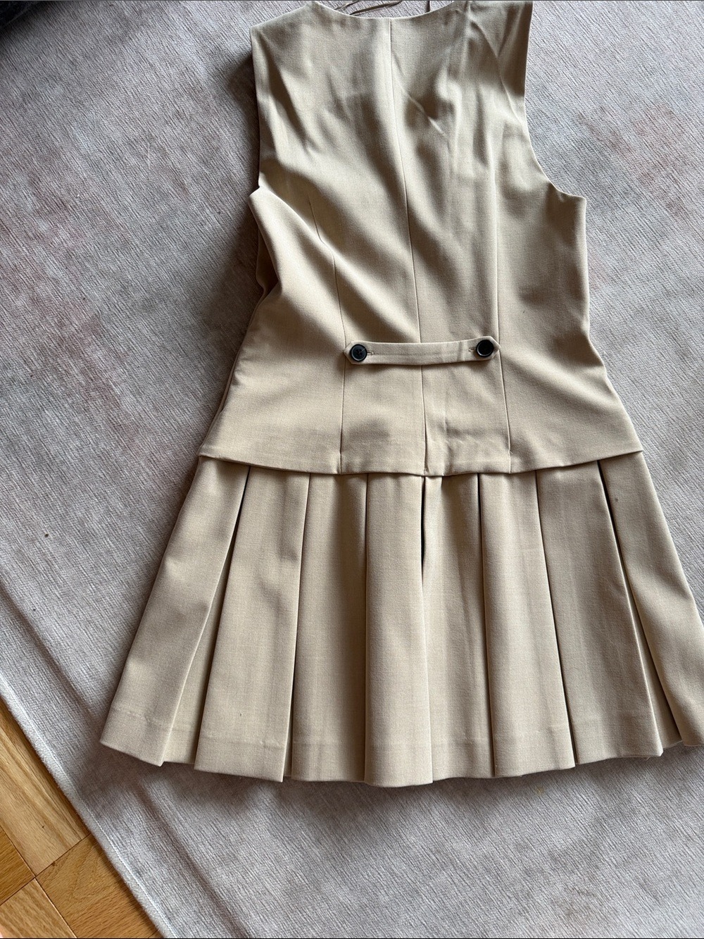 Zara Tan Pleated Dress Medium NWOT - Picture 5 of 7